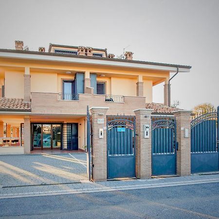 Sigis Hotel Fiumicino Kültér fotó