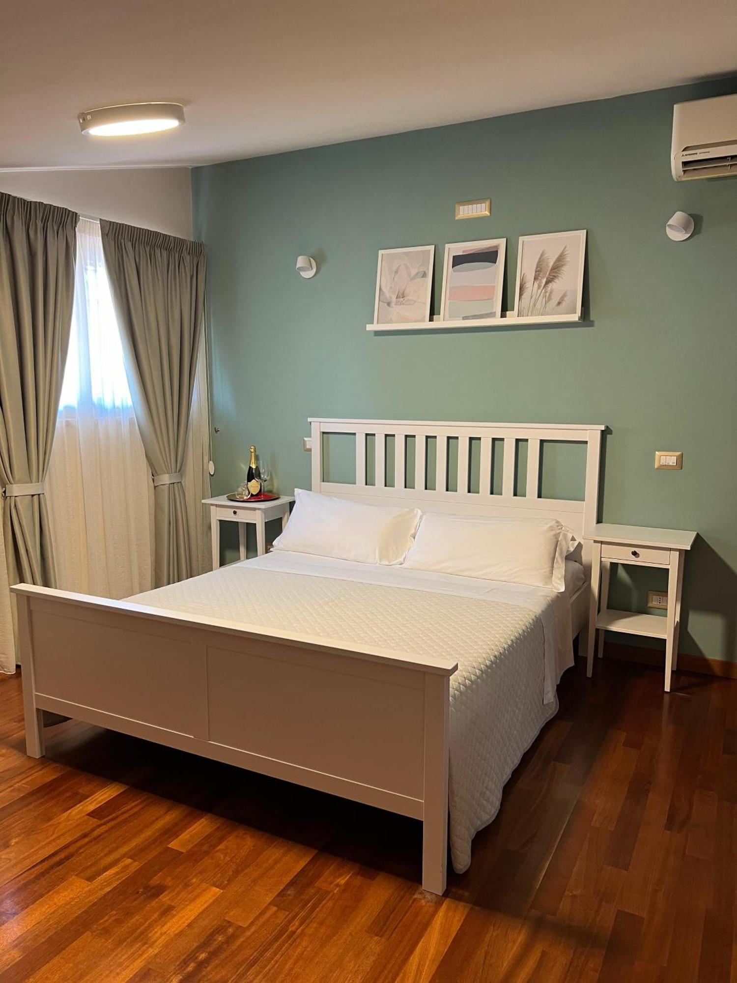 Sigis Hotel Fiumicino Kültér fotó